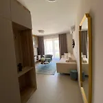 Casablanca Vendeghaz 호텔 Abádszalók