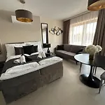 Casablanca Vendeghaz 5* Abádszalók