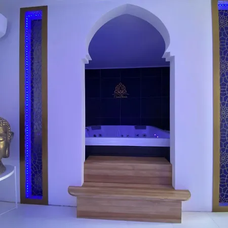 بيت ضيافة Casablanca Vendeghaz 5*