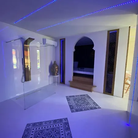 Casablanca Vendeghaz بيت ضيافة