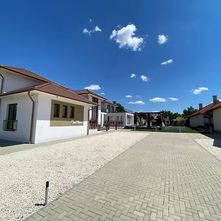 Casablanca Vendeghaz 5* Abádszalók